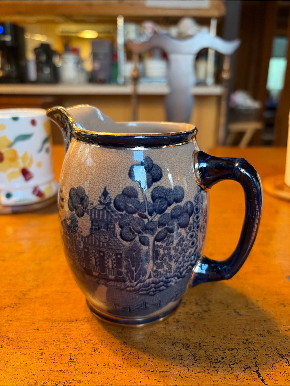 Buffalo Pottery Blue Willow Toasty All Over Small Pitcher